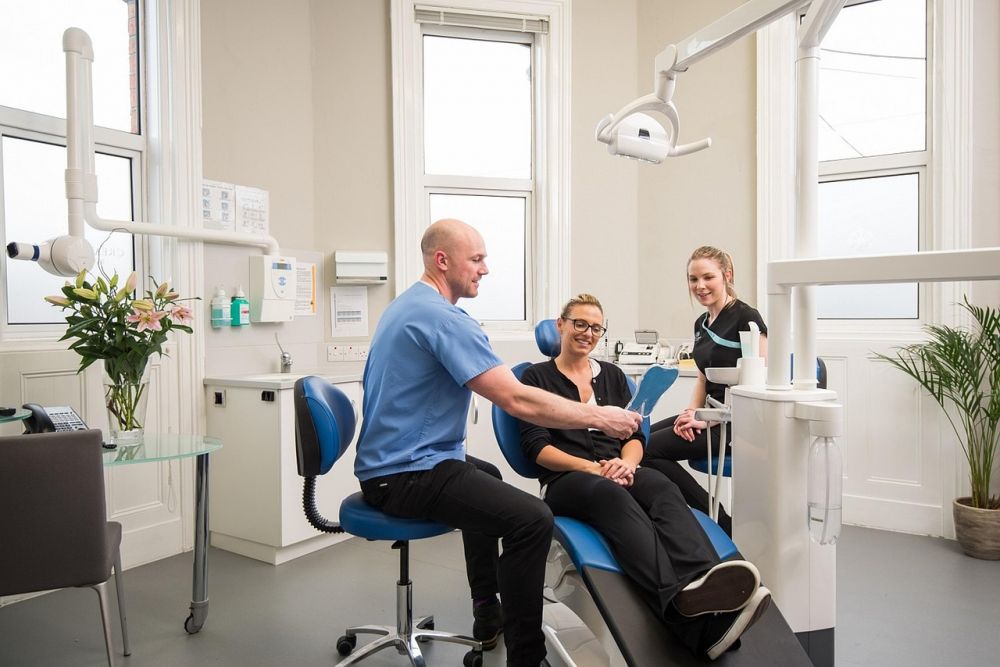 Invisalign  moderne tannregulering som nesten ikke synes